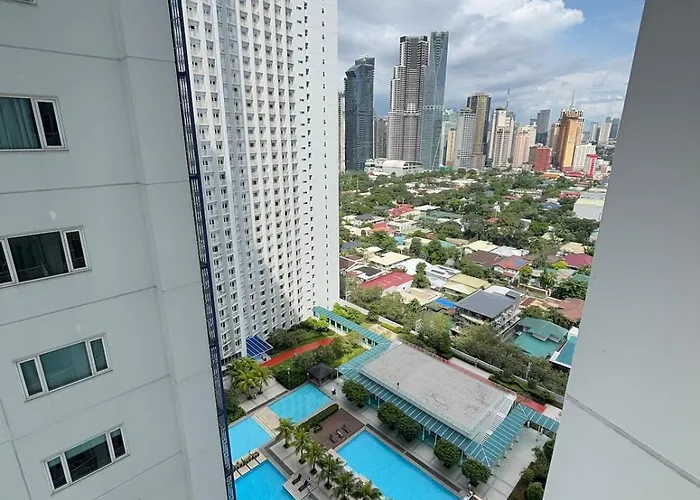 Jazz Luxe Getaway Manila